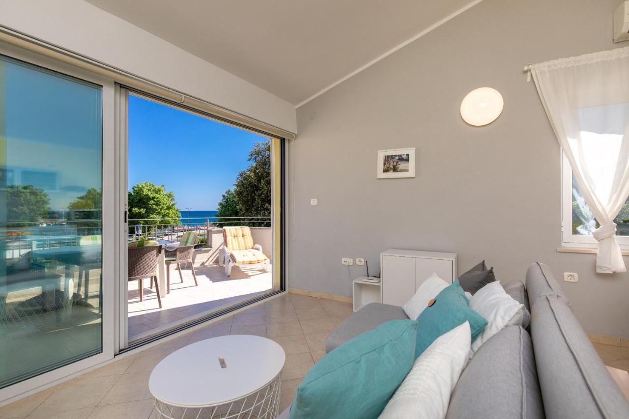 Apartment Portapisana Just 50M From The Beach Krk Town Esterno foto