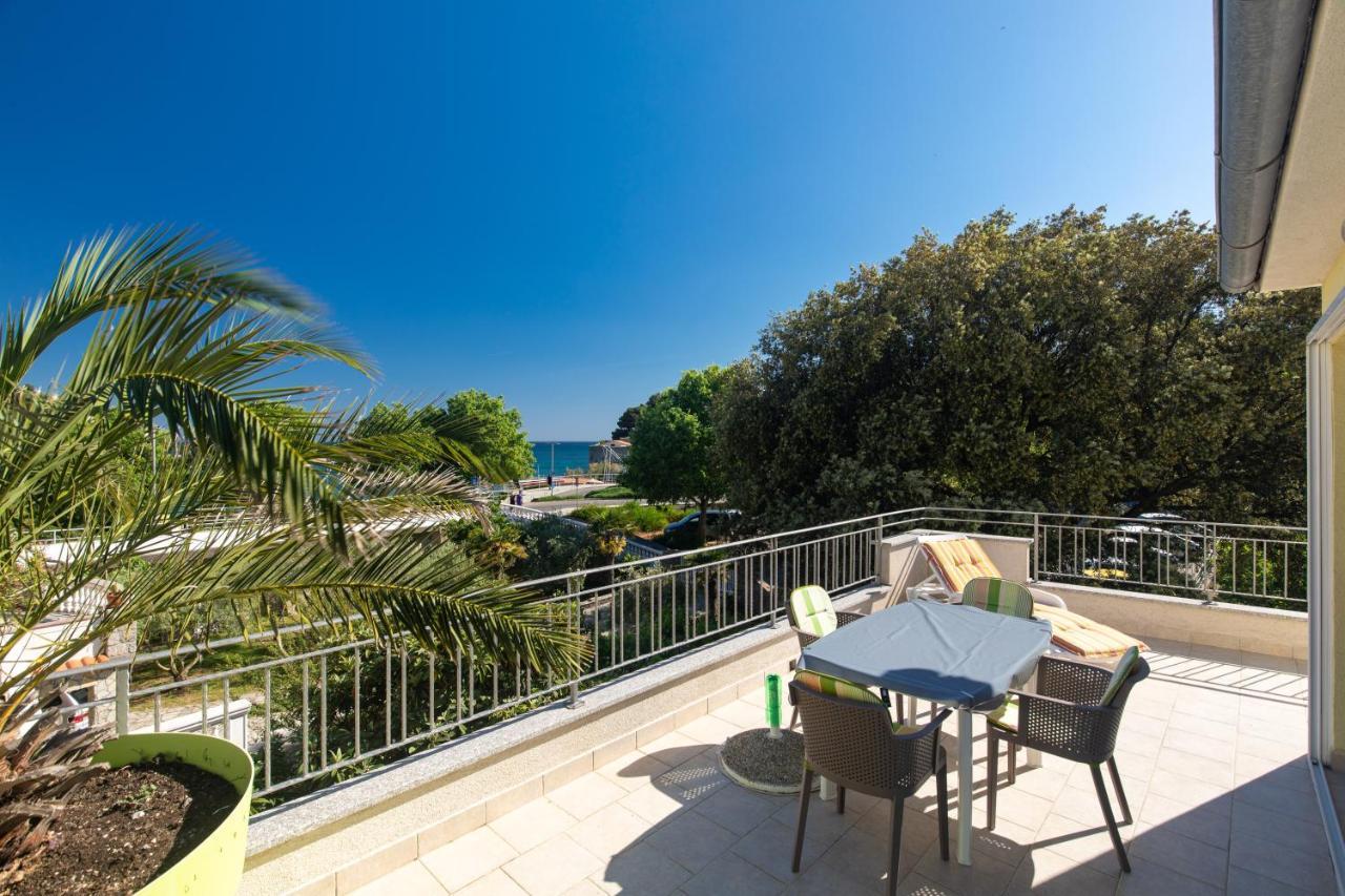 Apartment Portapisana Just 50M From The Beach Krk Town Esterno foto