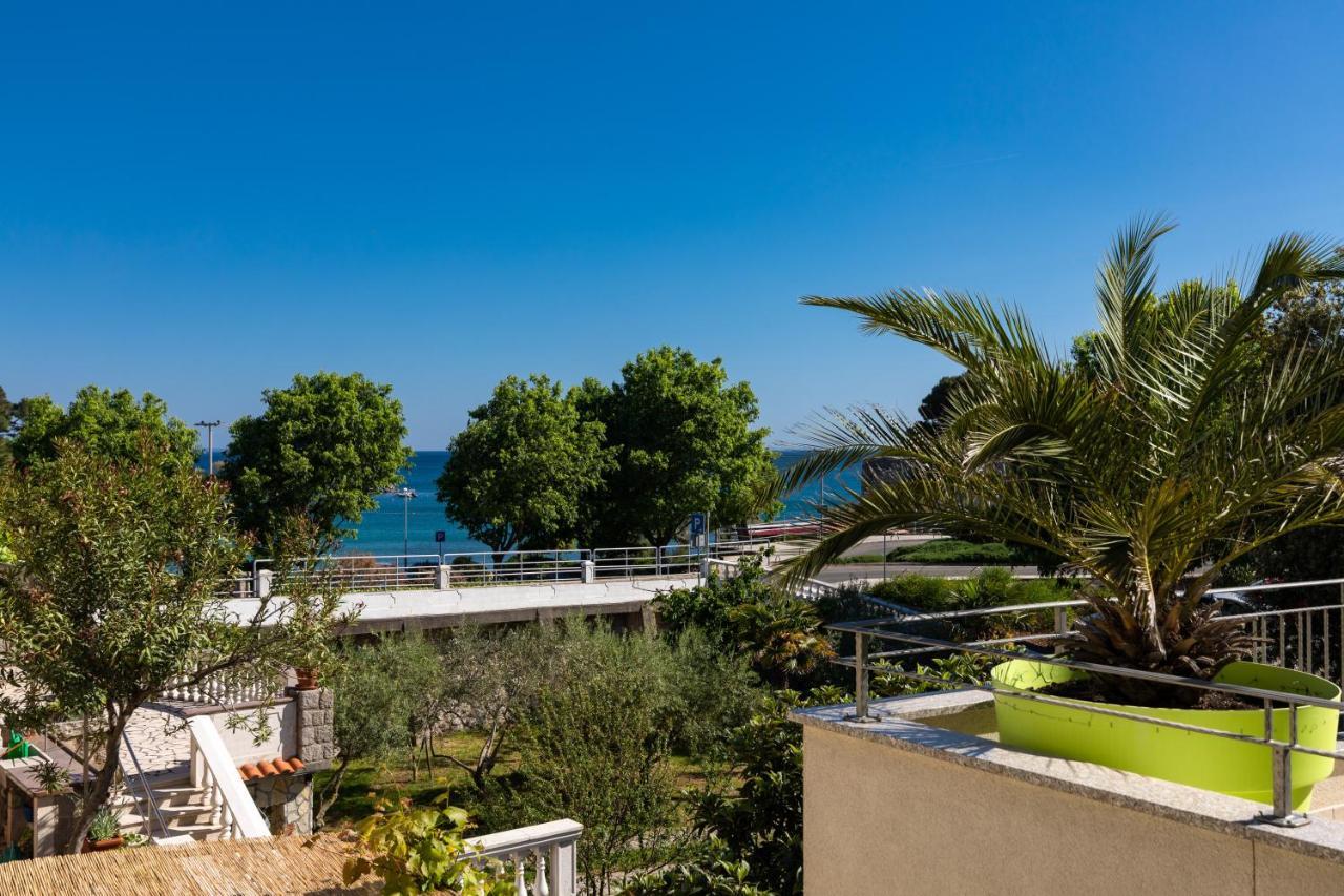 Apartment Portapisana Just 50M From The Beach Krk Town Esterno foto